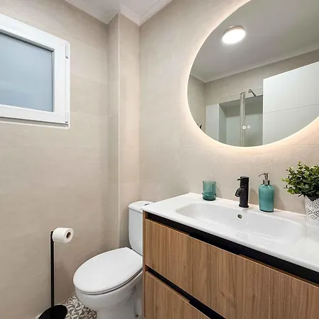 Cosy Flats Luceros *